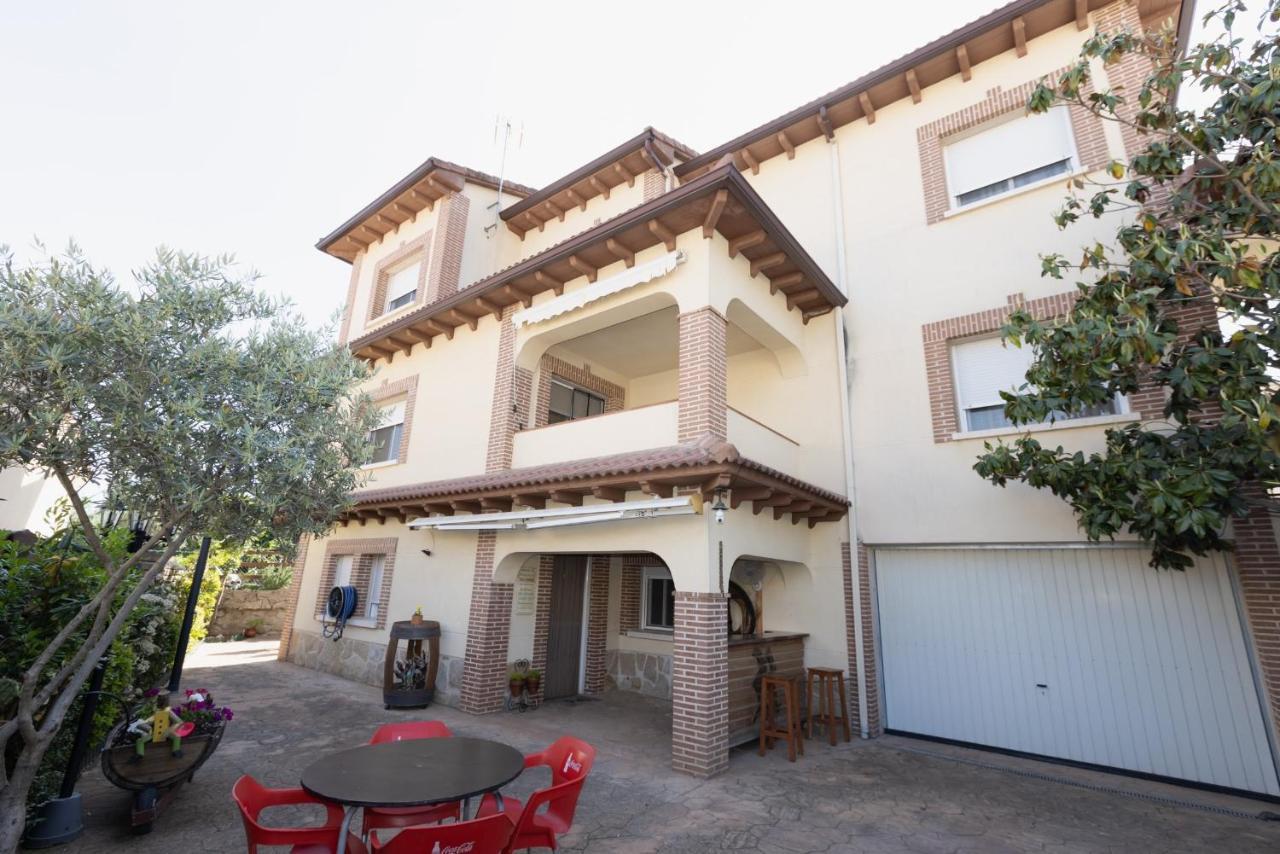 Casa Rural La Chistera Ávila Exteriör bild